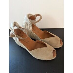 Espadrille Wedge Sandals Tan Suede Peep Toe Ankle Strap Spain Size 7.5 summer